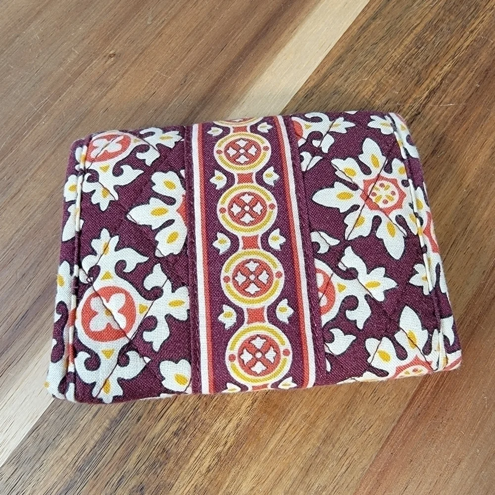 Vera Bradley Tri Fold Cloth Wallet Medallion Pattern Print - Picture 3 of 16